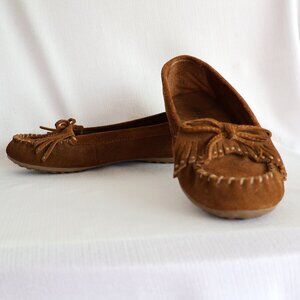 Size 6.5 - Minnetonka Women's Brown Leather Hardsole Moccasins